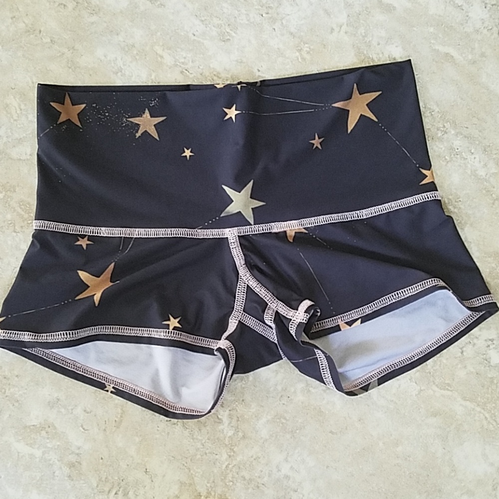 Teeki Shorts